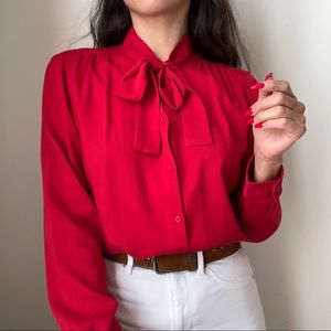 UNIQLO Rayon Bow-Tie Long Sleeve Blouse in Red